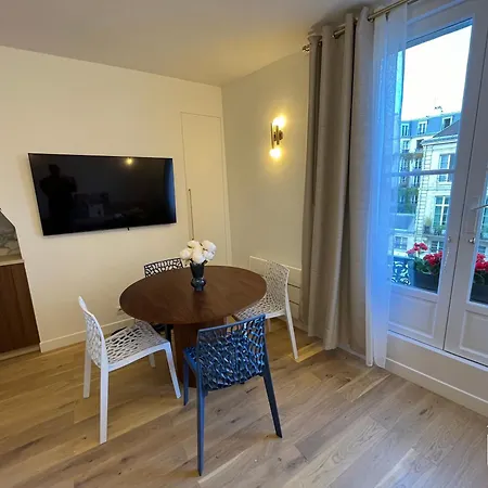 Apartment Marais Saint Paul By Melvane