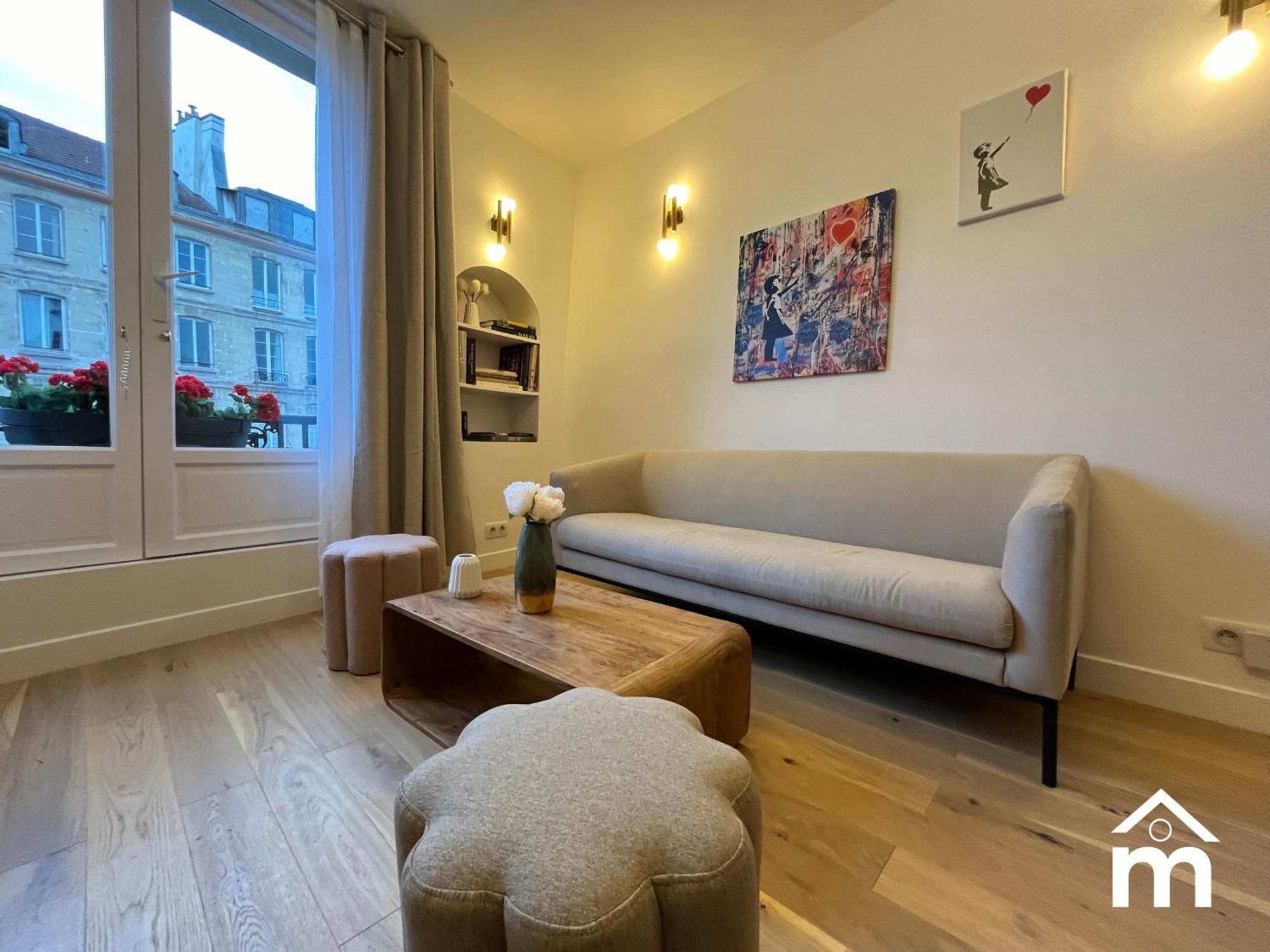 Paris Marais Saint Paul By Melvane *