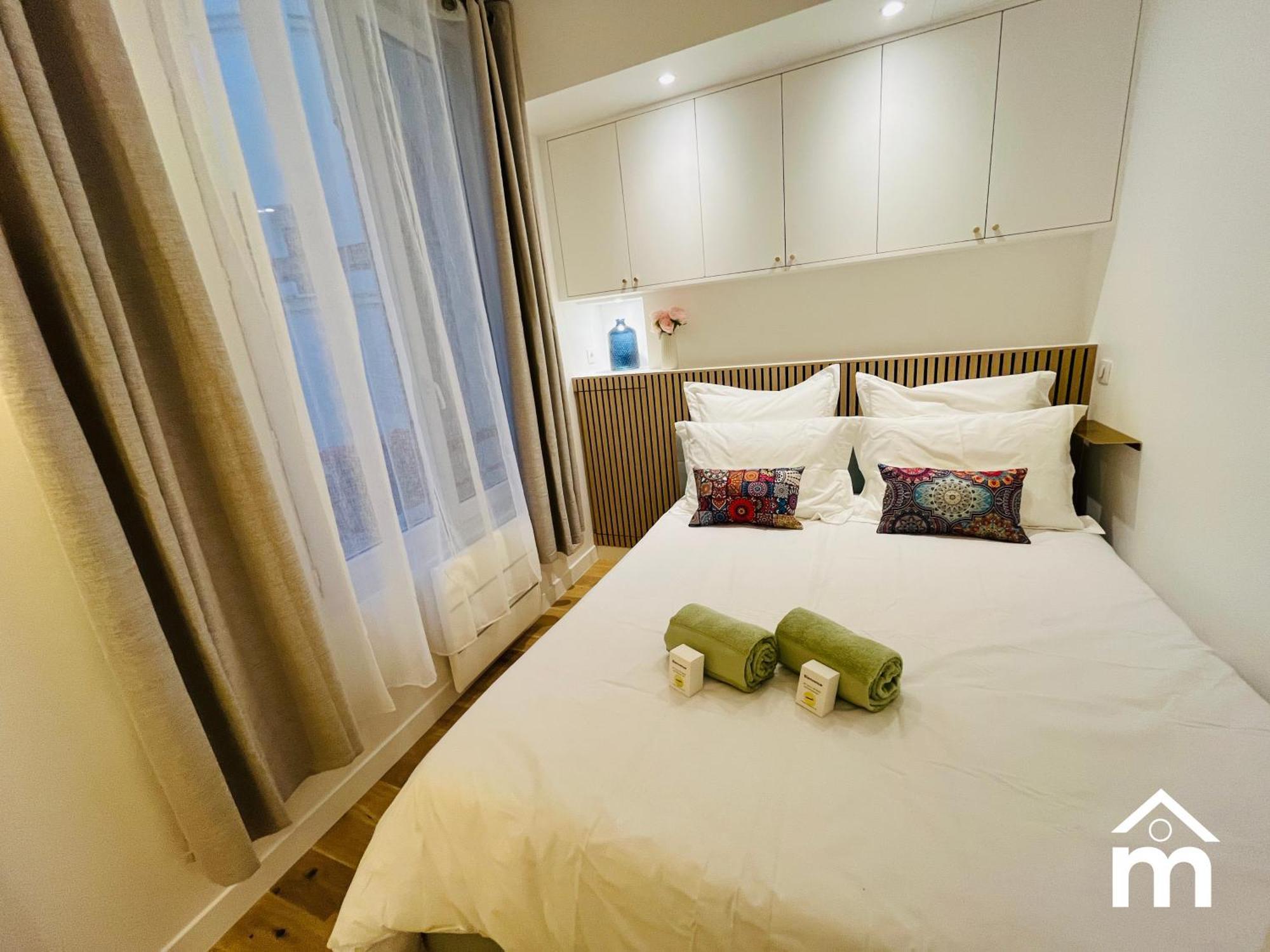 Apartment Paris Marais Saint Paul By Melvane Paris